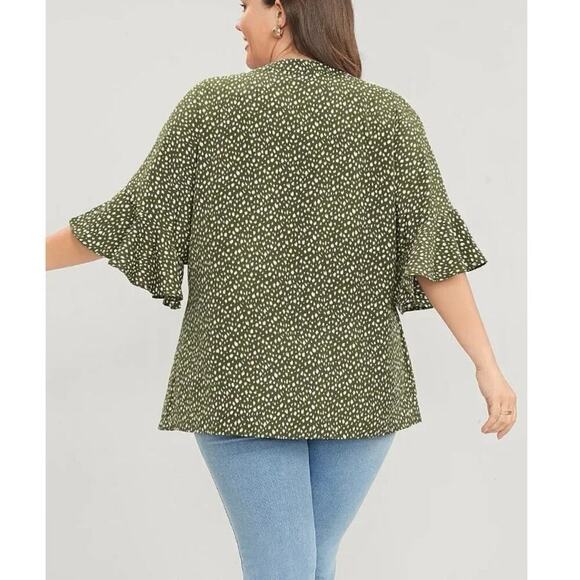 2/$25  Size 12 •  Large • BloomChic • Leopard Print V Neck Ruffle Sleeve Blouse - Picture 3 of 5